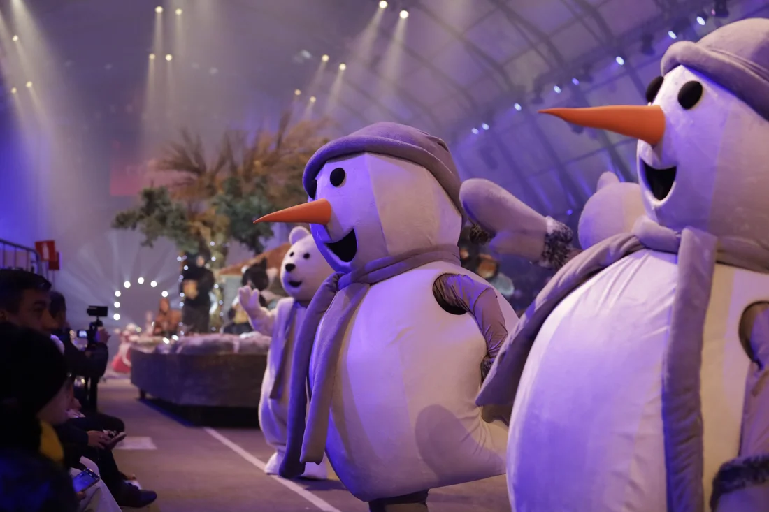 Grande Desfile de Natal — bonecos de neve